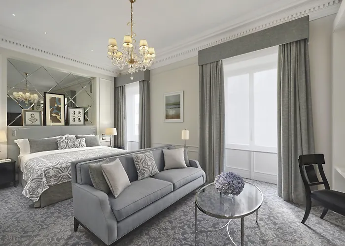 The St. Regis 5*