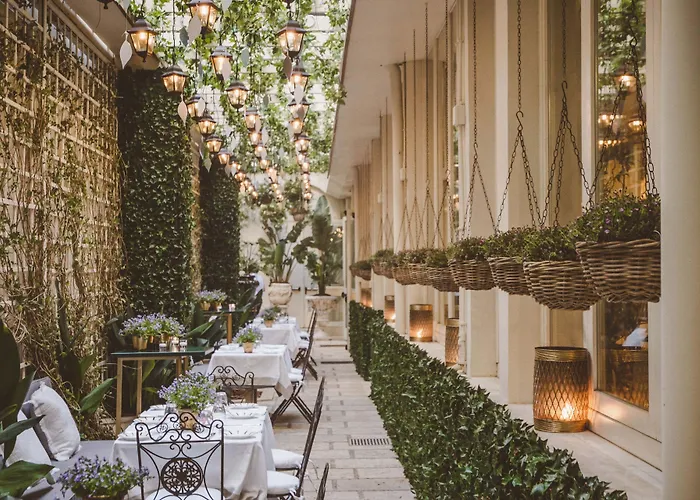 The St. Regis 5*