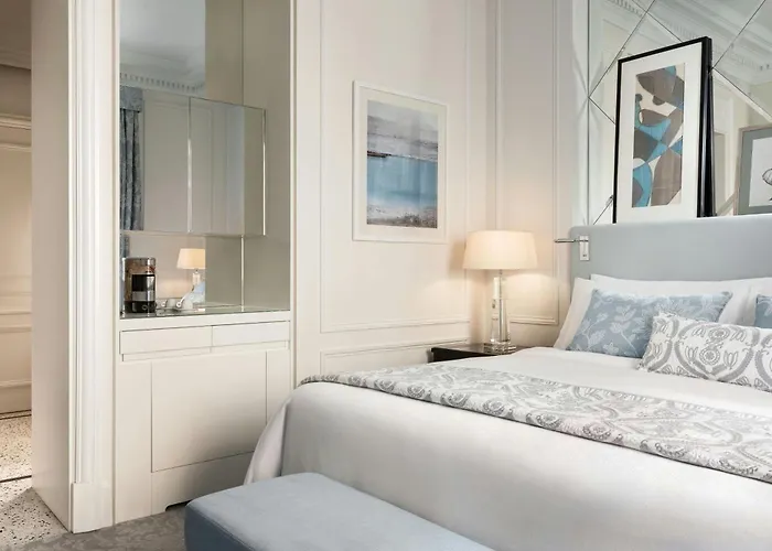 Otel The St. Regis 5*